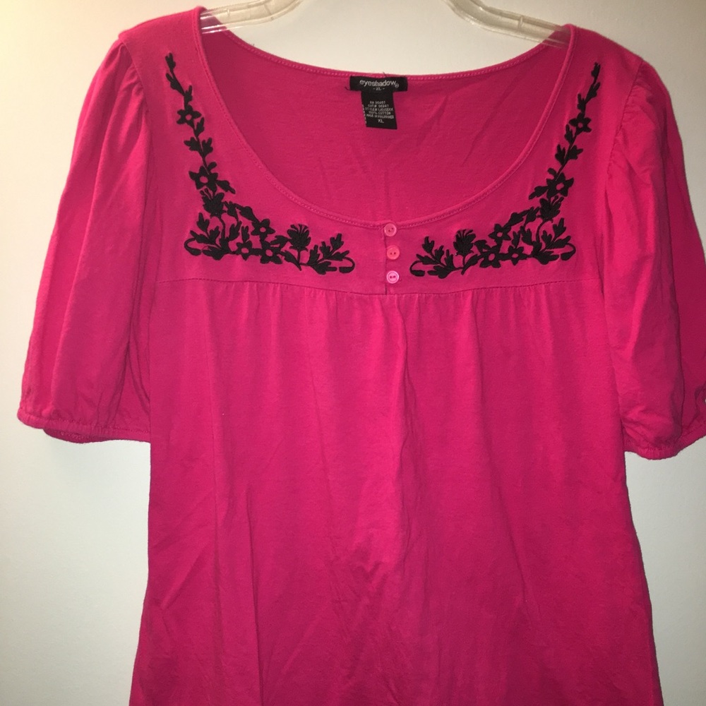 Pink puff sleeve shirt with black detail